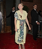 chloemoretzfancom031.jpg