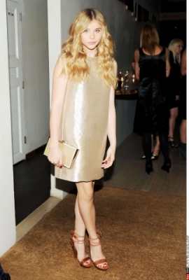 Click to view full size image
==============
chloemoretzfancom001.jpg chloemoretzfancom001.jpg