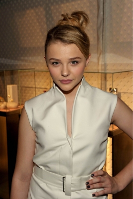 Click to view full size image
==============
chloemoretzfancom006.jpg chloemoretzfancom006.jpg