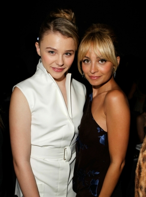 Click to view full size image
==============
chloemoretzfancom056.jpg chloemoretzfancom056.jpg