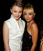 chloemoretzfancom056.jpg