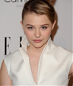 chloemoretzfancom060.jpg