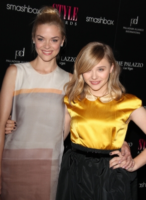 Click to view full size image
==============
chloemoretzfancom046.jpg chloemoretzfancom046.jpg