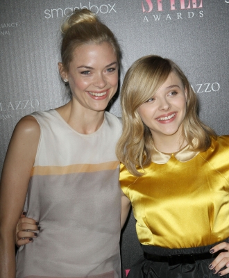 Click to view full size image
==============
chloemoretzfancom075.jpg chloemoretzfancom075.jpg