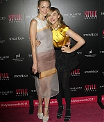 chloemoretzfancom048.jpg