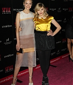 chloemoretzfancom049.jpg