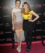 chloemoretzfancom067.jpg