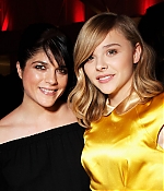 chloemoretzfancom100.jpg