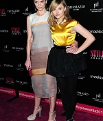 chloemoretzfancom125.jpg