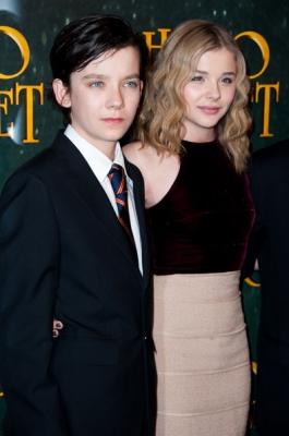 Click to view full size image
==============
chloemoretzfancom60.jpg chloemoretzfancom60.jpg