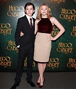 chloemoretzfancom11.jpg
