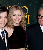 chloemoretzfancom39.jpg