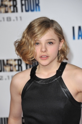 Click to view full size image
==============
chloemoretzfancom002.jpg chloemoretzfancom002.jpg