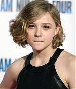 chloemoretzfancom027.jpg