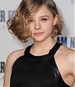 chloemoretzfancom046.jpg