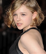 chloemoretzfancom066.jpg