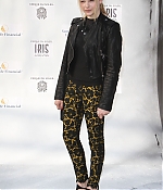 chloemoretzfancom076.jpg