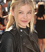 Filename=chloemoretzfancom086.jpg
Filesize=821KiB
Dimensions=2076x3168
Date added=Nov 02, 2011 chloemoretzfancom086.jpg