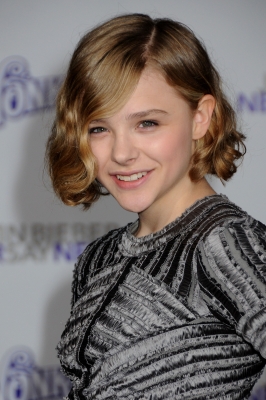 Click to view full size image
==============
chloemoretzfancom035.jpg chloemoretzfancom035.jpg