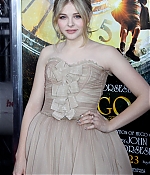 chloemoretzfancom029.JPG