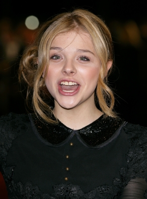 Click to view full size image
==============
chloemoretzfancom085.jpg chloemoretzfancom085.jpg