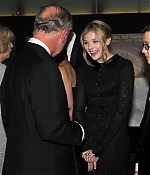 chloemoretzfancom008.jpg