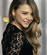 Filename=chloemoretzfancom088.jpg
Filesize=863KiB
Dimensions=2000x3000
Date added=Nov 02, 2011 chloemoretzfancom088.jpg