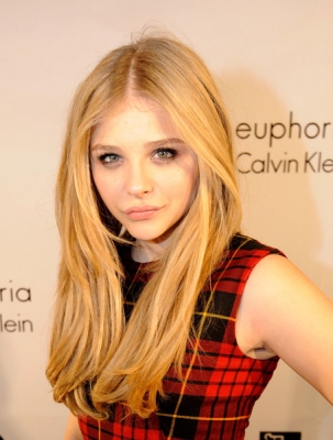 Click to view full size image
==============
chloemoretzfancom006.jpg chloemoretzfancom006.jpg