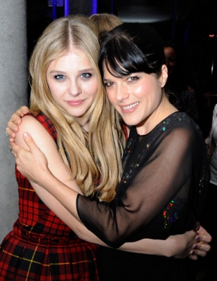 Click to view full size image
==============
chloemoretzfancom009.jpg chloemoretzfancom009.jpg