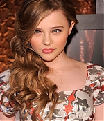 chloemoretzfancom038.jpg