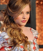 chloemoretzfancom054.jpg