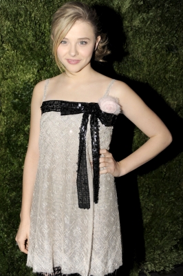 Click to view full size image
==============
chloemoretzfancom061.jpg chloemoretzfancom061.jpg