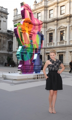 Click to view full size image
==============
chloemoretzfancom001.jpg chloemoretzfancom001.jpg