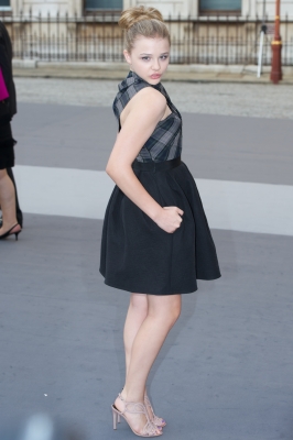 Click to view full size image
==============
chloemoretzfancom004.jpg chloemoretzfancom004.jpg