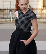 Filename=chloemoretzfancom009.jpg
Filesize=3077KiB
Dimensions=3417x5620
Date added=Nov 02, 2011 chloemoretzfancom009.jpg