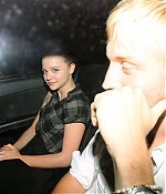 chloemoretzfancom034.jpg