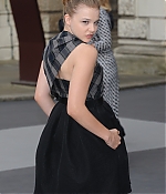 chloemoretzfancom043.jpg