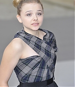 Filename=chloemoretzfancom085.jpg
Filesize=741KiB
Dimensions=2832x4256
Date added=Nov 02, 2011 chloemoretzfancom085.jpg