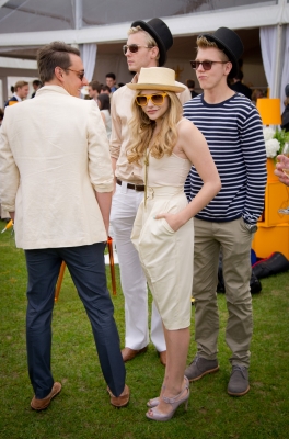 Click to view full size image
==============
chloemoretzfancom003.jpg chloemoretzfancom003.jpg