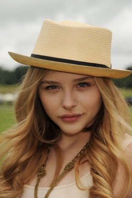 Click to view full size image
==============
chloemoretzfancom017.jpg chloemoretzfancom017.jpg