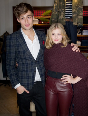Click to view full size image
==============
chloemoretzfancom031.jpg chloemoretzfancom031.jpg