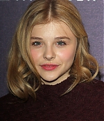 Filename=chloemoretzfancom004.jpg
Filesize=1321KiB
Dimensions=2704x3744
Date added=Dec 09, 2011 chloemoretzfancom004.jpg
