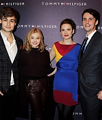 Filename=chloemoretzfancom009.jpg
Filesize=85KiB
Dimensions=600x438
Date added=Dec 09, 2011 chloemoretzfancom009.jpg