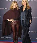 Filename=chloemoretzfancom027.jpg
Filesize=85KiB
Dimensions=386x600
Date added=Dec 09, 2011 chloemoretzfancom027.jpg