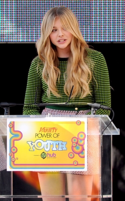 Click to view full size image
==============
chloemoretzfancom070.jpg chloemoretzfancom070.jpg
