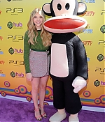 chloemoretzfancom024.jpg