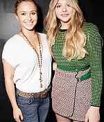 chloemoretzfancom044.jpg