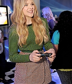 chloemoretzfancom045.jpg