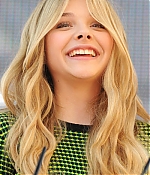 Filename=chloemoretzfancom075.jpg
Filesize=110KiB
Dimensions=400x600
Date added=Nov 03, 2011 chloemoretzfancom075.jpg
