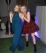 chloemoretzfancom015.jpg